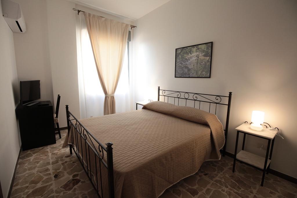 B&B Tari Syracuse Habitación foto